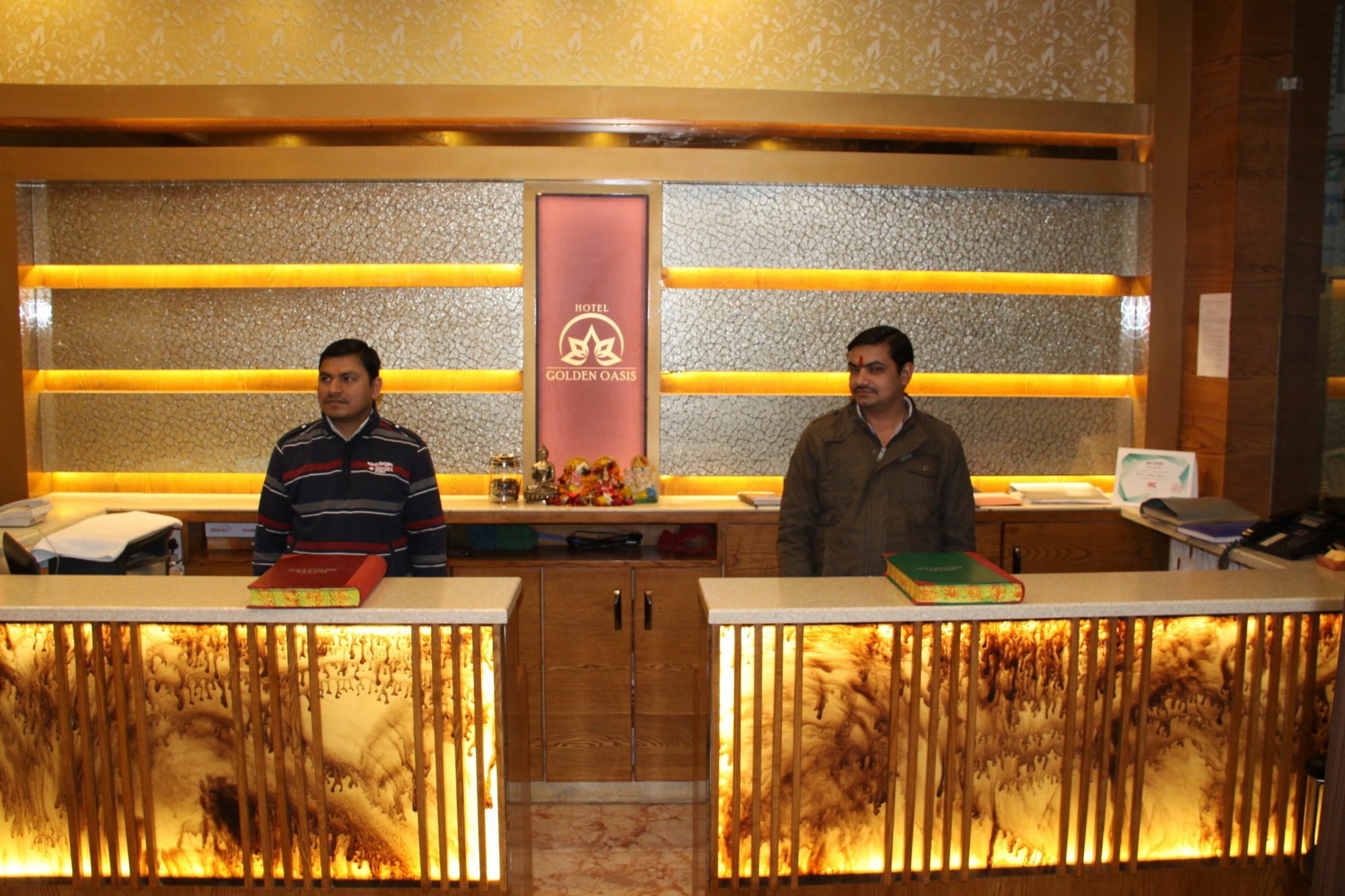 Hotel Golden Oasis - A Well Hygiene Property Paharganj Exterior photo